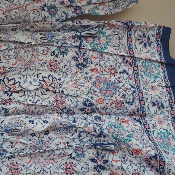 Max Studio floral printed boho top size small - Picture 5 of 10